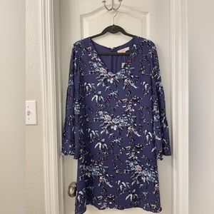 Flowy, bell-sleeved dress